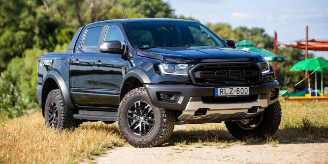 Még hogy kihaltak a dinoszauruszok! - Ford Ranger Raptor teszt
