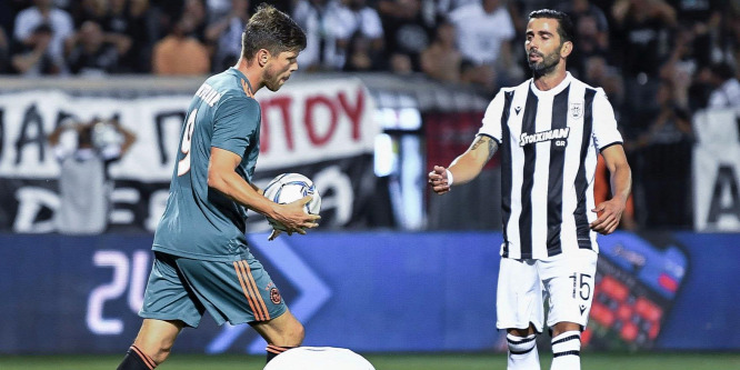 Nem tudott nyerni az Ajax a BL-selejtezőben
