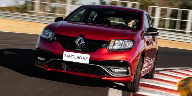 Megújult a Dacia sportautója, de mi továbbra sem kapunk belőle