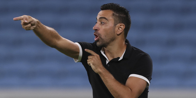 Xavi a cipőjét lerúgva tiltakozott az elmaradt büntető miatt