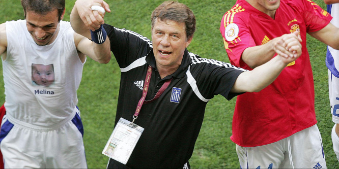 81 éves lett a futballedző, aki leköpte és megalázta Varga Zoltánt