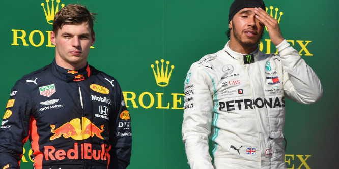 A Red Bull tanácsadója szerint Hamilton jobb Verstappennél