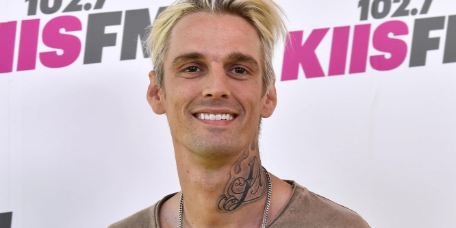 Új boncolást akar Aaron Carter menyasszonya, szerinte megölték a sztárt