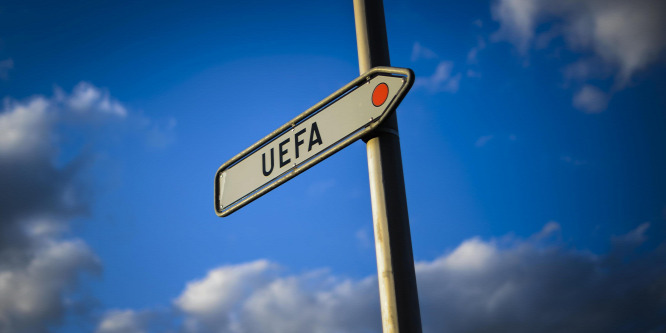 Szigorúan lecsapott a rasszista szurkolókra az UEFA
