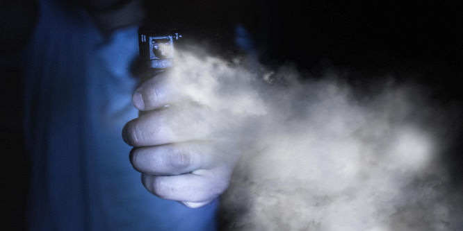Többen fulladoztak a miskolci plázában, miután valaki gázspray-t fújt a klímába