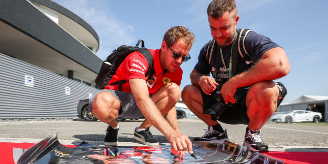 Vettel: Ha én lennék Mr. Forma-1, kíváncsi szurkolókat akarnék