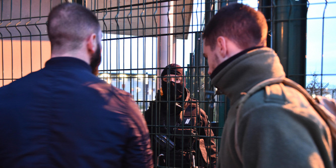 Iszlamista terror a francia börtönökben: már a börtönőrök sem tudják megvédeni magukat