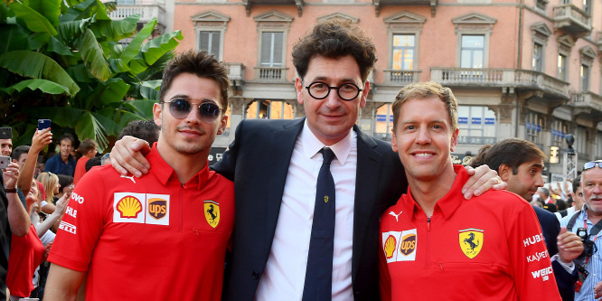 Vettel és Leclerc konferenciahívással vezekelt a Ferrari csapatfőnökénél