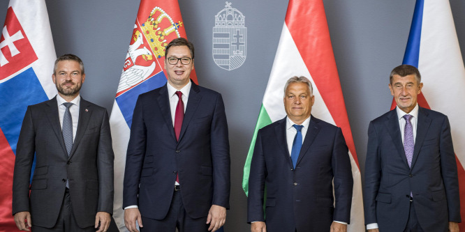Demográfiai csúcs: Nem a tömeges bevándorlásra, igen a családra