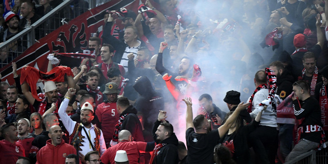 Botrány Párizsban: andorrai himnusz Albániának az Eb-selejtezőn