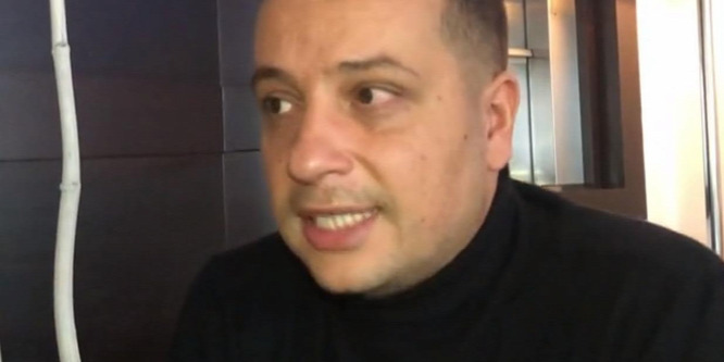 LL Junior volt párja azt mondja, hogy végig fogta kisfia kezét
