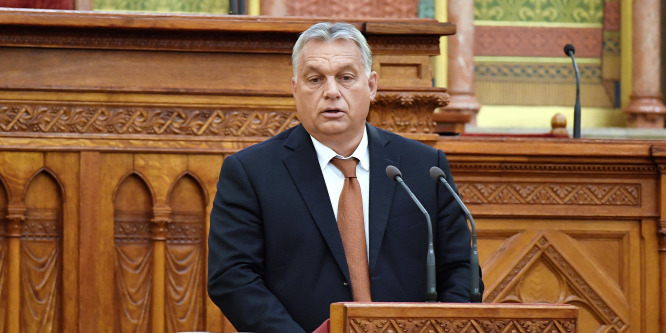 Orbán Viktor Rómába utazik