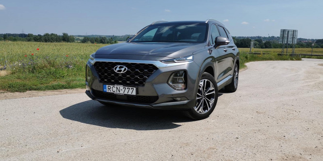Hová tűnt a milliókat érő két pluszülés? - Hyundai Santa Fe 2.2 CDRi teszt