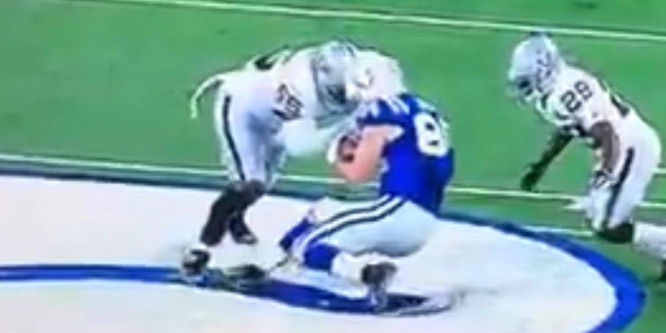 Egész szezonra eltiltották a brutális NFL-játékost - videó