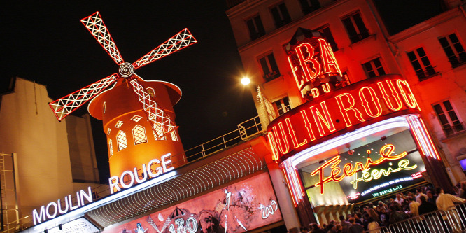 A Moulin Rouge vonzereje II. Erzsébetet is lenyűgözte!