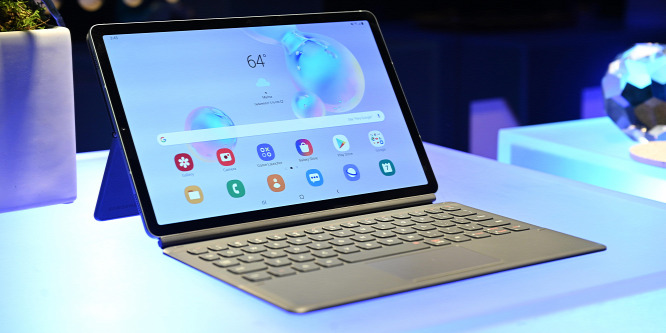 Saját tollával ékeskedik a Samsung táblagépe