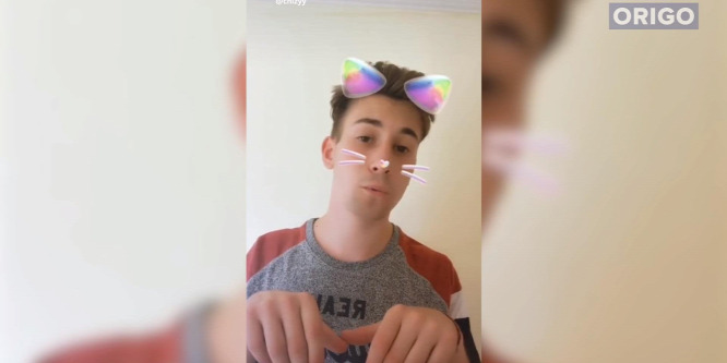 Még nem múlt el 18 éves, de már pénzt is keres a TikTok-on