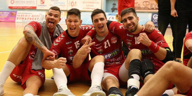 Dudaszó pillanatában lőtt góllal ejtette ki román ellenfelét a Csurgó