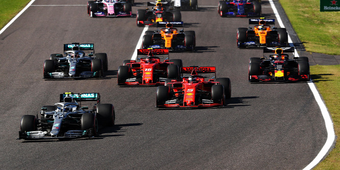 Megindokolták a felügyelők, miért úszta meg Vettel a büntetést