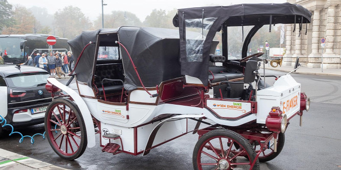 Bécsben hódít az elektromos fiáker