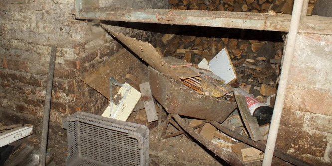 Két újszülött gyerekét megfojtotta egy sárkeresztúri nő
