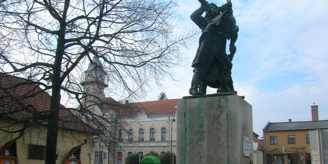 János vitéz és a török ell menekül szerbek városa