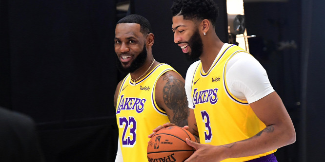 Teljesen új időszámítás kezdődik az NBA-ben, de LeBron ismét bajnok lehet
