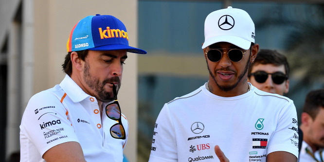 Alonso: Kiváló autó nélkül Hamilton nem csinálhatná azt, amit akar