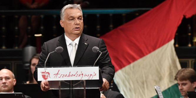 Orbán Viktor a Zeneakadémián - videó