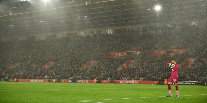 A Southampton focistái lemondanak a fizetésükről a 9-0-s vereség után