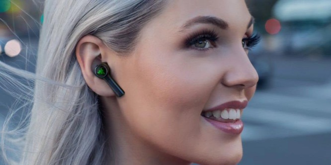 Befutott a Razer új vezeték nélküli fülhallgatója