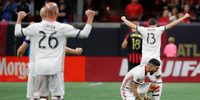 Meglepetésre nem jutott döntőbe Frank de Boer csapata - videó