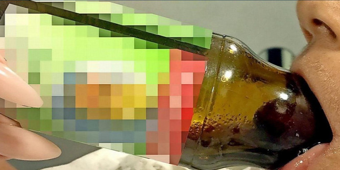 Üvegpalackba szorult egy gyerek nyelve, mentővel szállították kórházba