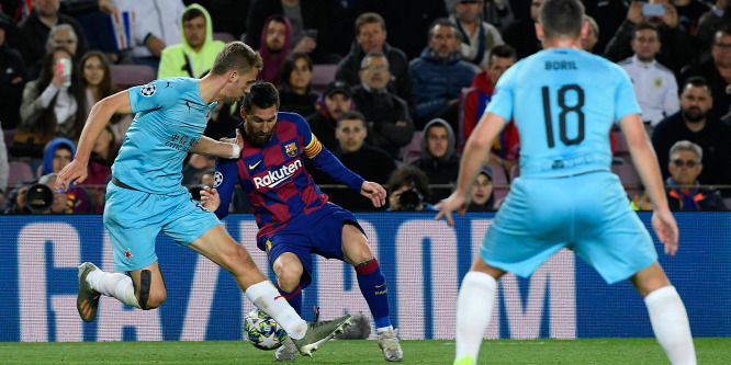 Óriási meglepetés, a Barcelona nem tudta legyőzni a Slavia Prahát