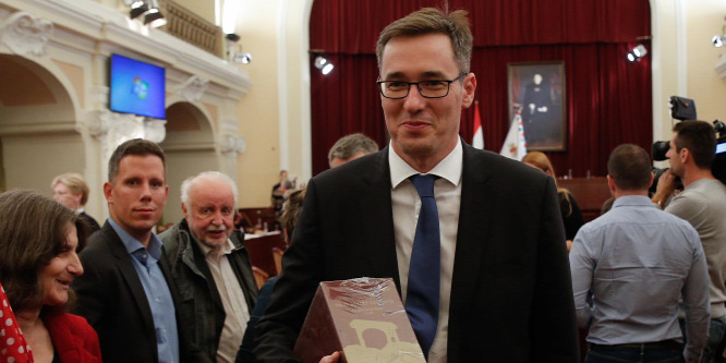 Karácsony helyettesei kétszázezer forinttal keresnek többet, mint Tarlós segítői