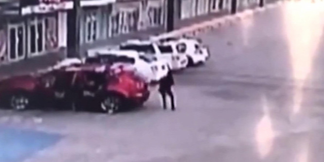 150 lövéssel végeztek a rendőrrel, aki részt vett a mexikói drogbáró fiának elfogásában