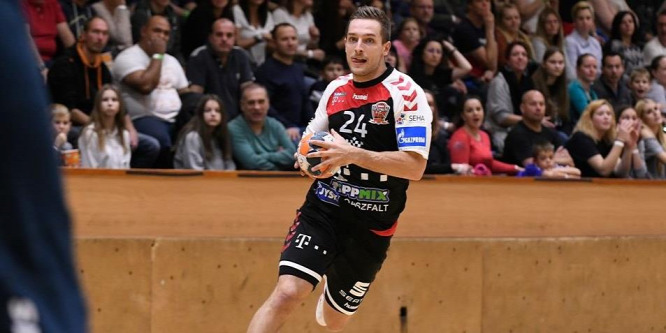 Kézilabda NB I: a vártnál nehezebben, de nyert a Veszprém