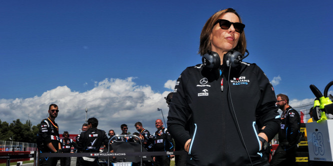 Gyermekének is bizonyítana a csapatáért küzdő Claire Williams