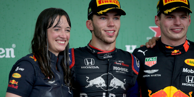 Egy keményen dolgozó anya jó döntésén múlt Verstappen győzelme