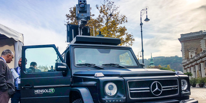 Egy Mercedes, ami elől levegőben sincs menekvés – Hensoldt Xpeller drónelhárító