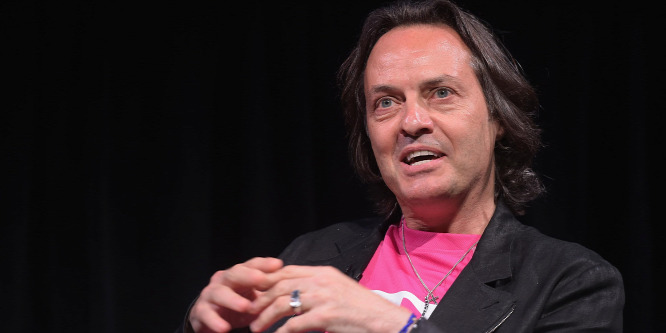 Jövőre távozik az amerikai T-Mobile vezetője