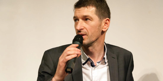 Szakács Árpád kapta meg elsőként a Lovas István-sajtódíjat