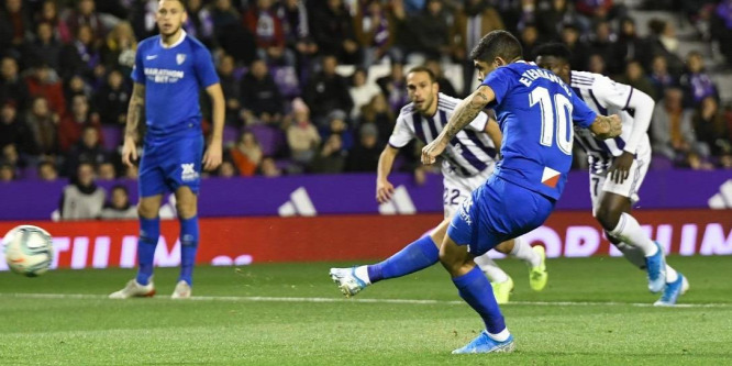 Egy VAR által megismételtetett tizenegyessel győzött a Sevilla – videó