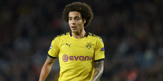 Otthonában esett el a Dortmund játékosa, idén már nem játszhat