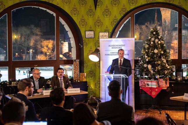 A szuverenitás egyet jelent a magyar nemzet gyarapodásával A szuverenitás egyet jelent a magyar nemzet gyarapodásával