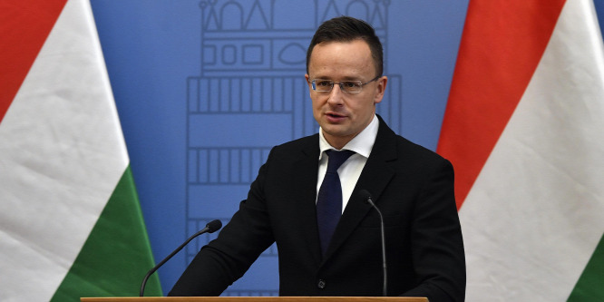 Szijjártó Péter: Erősíti Magyarország energiabiztonságát a Török Áramlat kiépítése