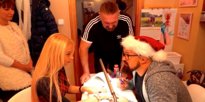 Ezért tölti külön a szentestét Kefír és kedvese, Mariann