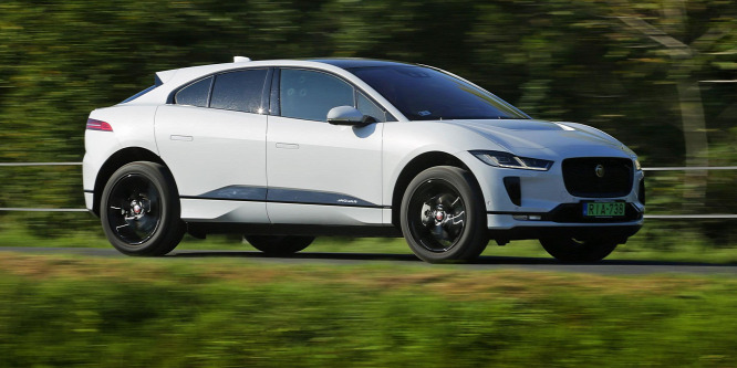 Villám csapott a vadmacskába - Jaguar I-Pace EV400 AWD teszt