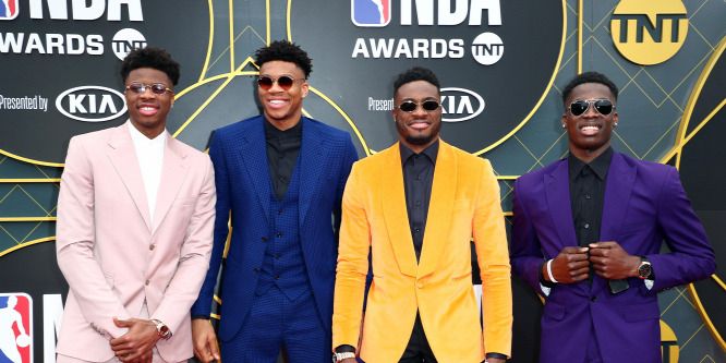 Antetokounmpóék kicsit belezavarodtak a mezcserélgetésbe - videó