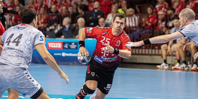 Két veszprémi kézis is bekerült az év álomcsapatába